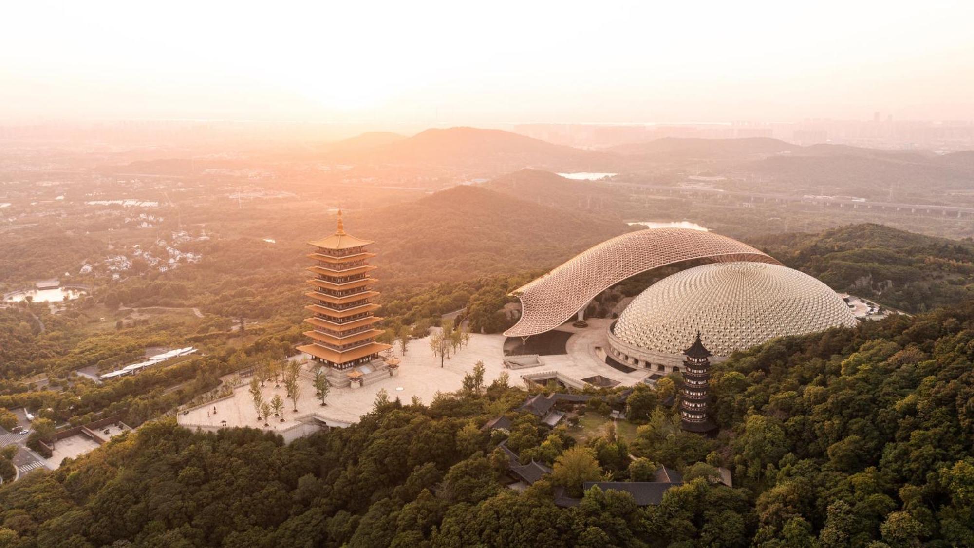 Holiday Inn - Nanjing South Station By Ihg Exterior photo